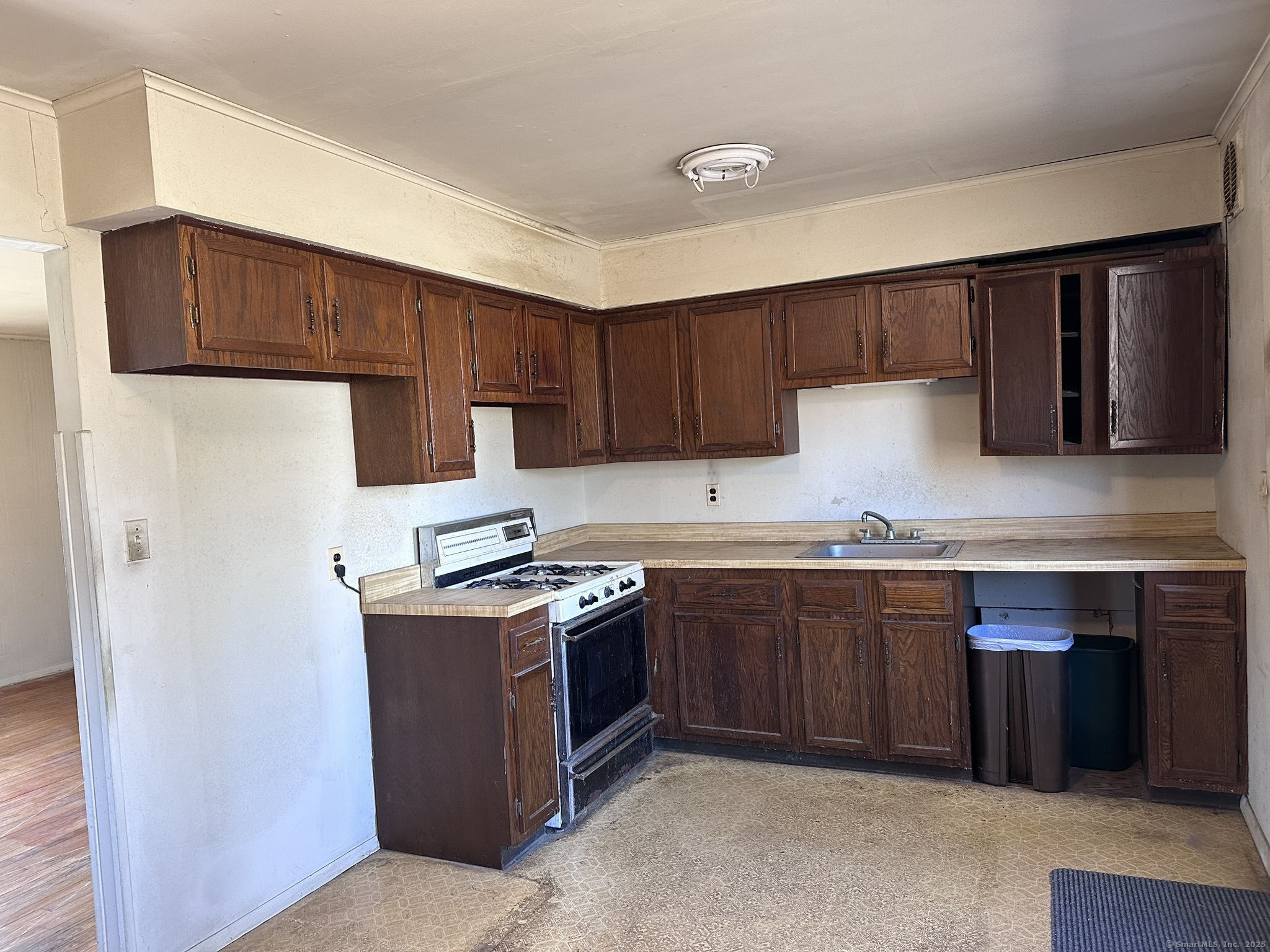 102 Corona Drive, Milford, Connecticut image 6
