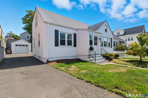 Photo of 140 Frederick Street, Stamford, CT 06902 (MLS # 24153811)