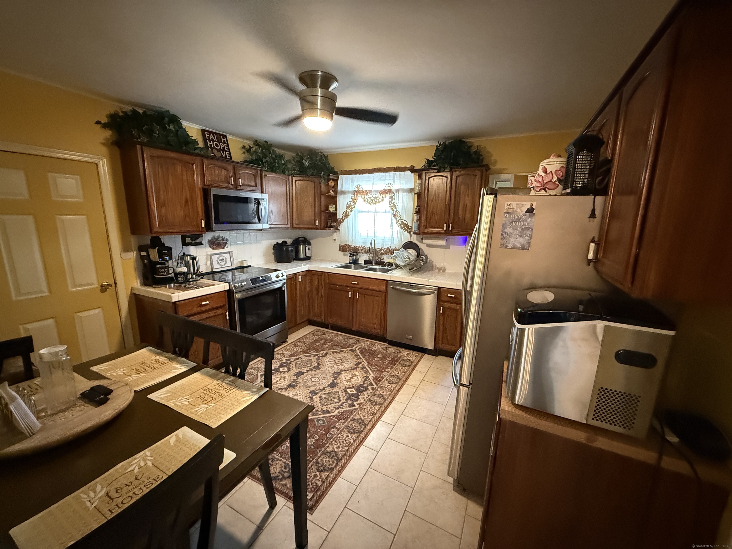 49 Hart Terrace, New Britain, Connecticut image 11