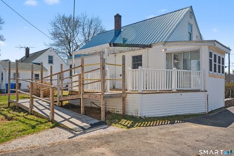 Tiny photo for 1 King Court, Enfield, CT 06082 (MLS # 24164973)