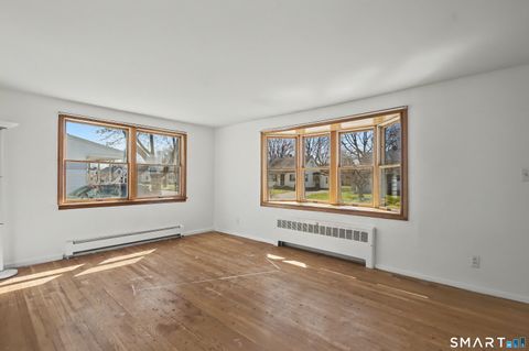 Tiny photo for 1 King Court, Enfield, CT 06082 (MLS # 24164973)
