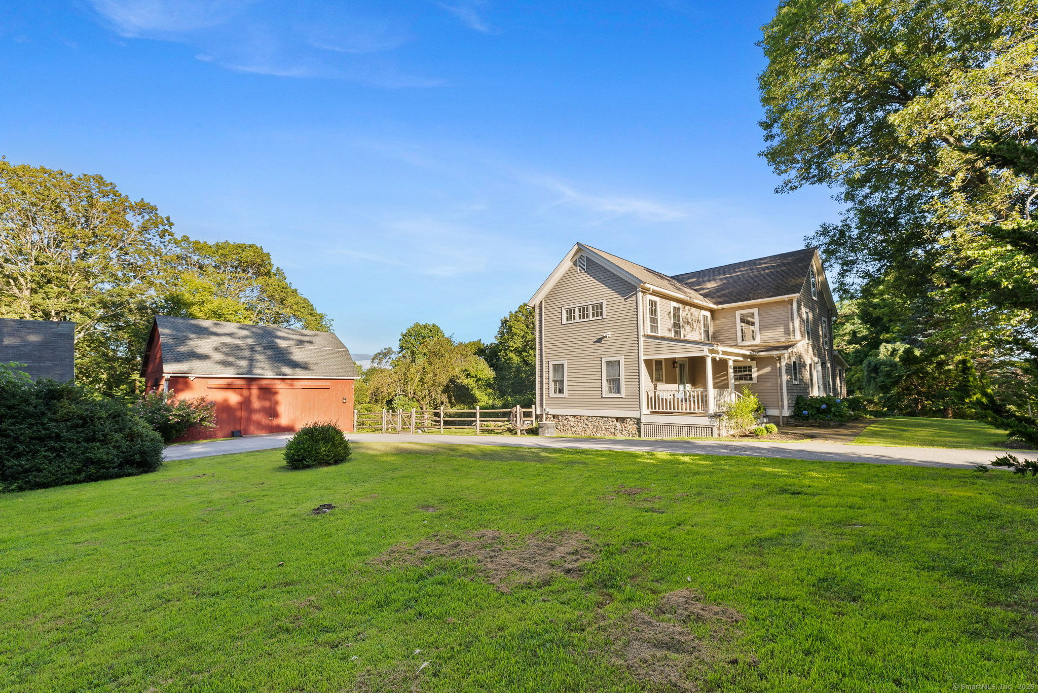 Bristol, Connecticut 06010, United States, 4 Bedrooms Bedrooms, ,3 BathroomsBathrooms,Residential,Active,179037