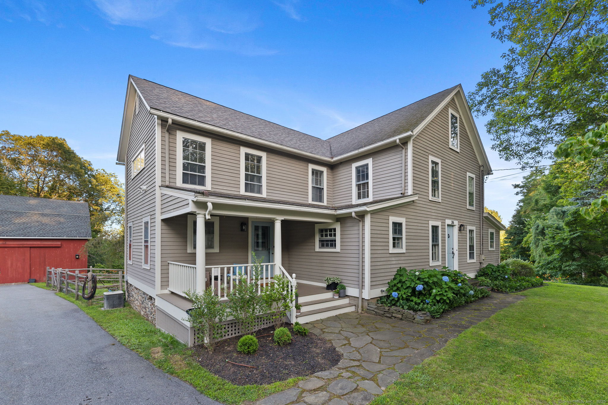 276 Hart Street