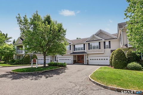 Homes For Sale - 79 Suzie Drive #79<br/> Newtown, CT 06470