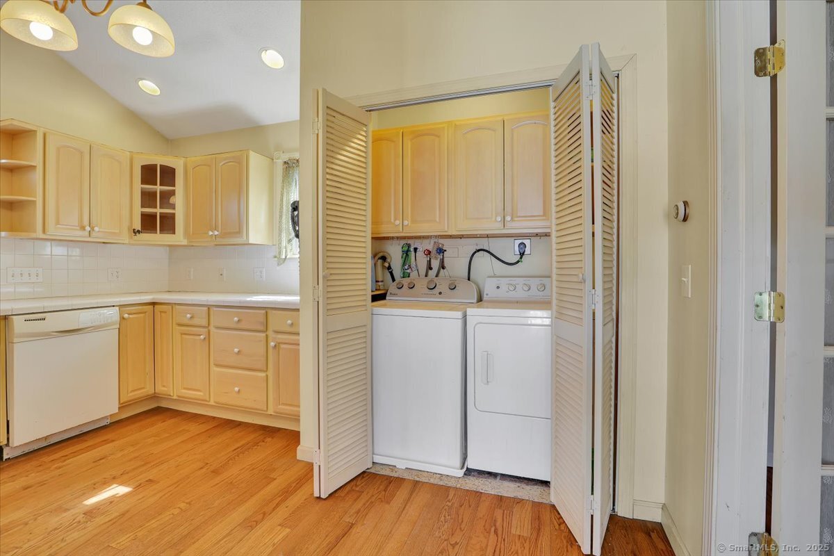 65 Stevens Lane, Middletown, Connecticut image 12