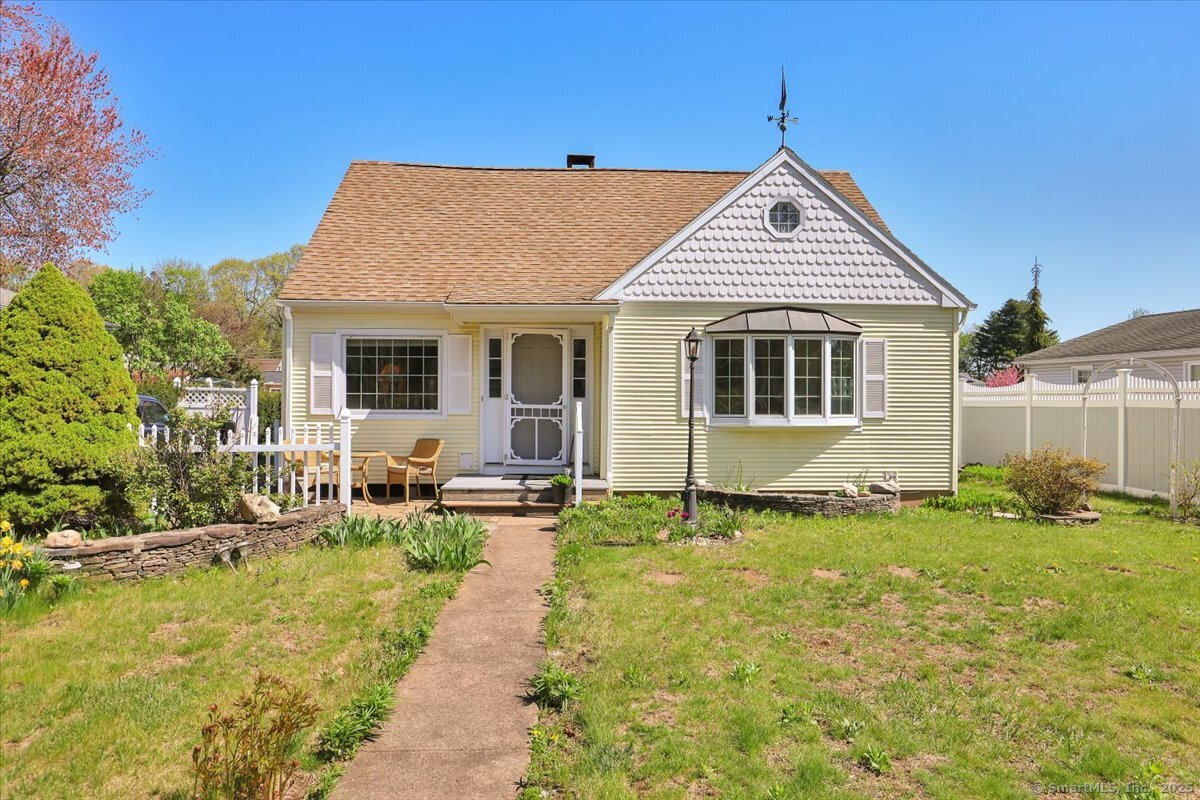65 Stevens Lane, Middletown, Connecticut image 2