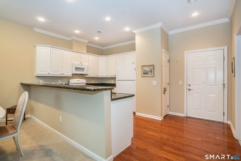 Tiny photo for 1 King Philip Drive #209, West Hartford, CT 06117 (MLS # 24157294)