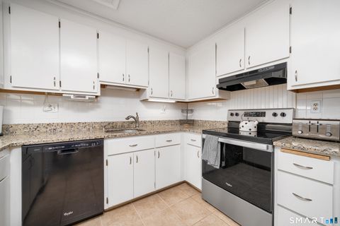 Tiny photo for 6 Barrington Drive #APT B, Wethersfield, CT 06109 (MLS # 24142766)