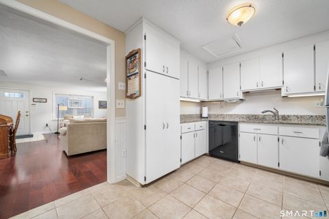 Tiny photo for 6 Barrington Drive #APT B, Wethersfield, CT 06109 (MLS # 24142766)