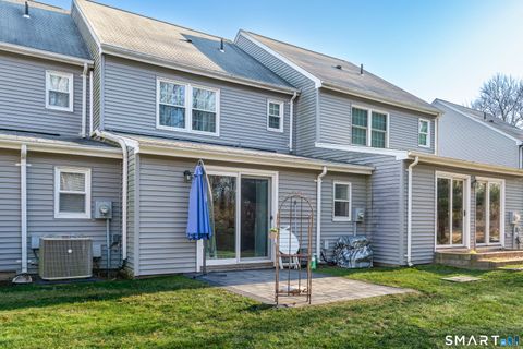 Tiny photo for 6 Barrington Drive #APT B, Wethersfield, CT 06109 (MLS # 24142766)