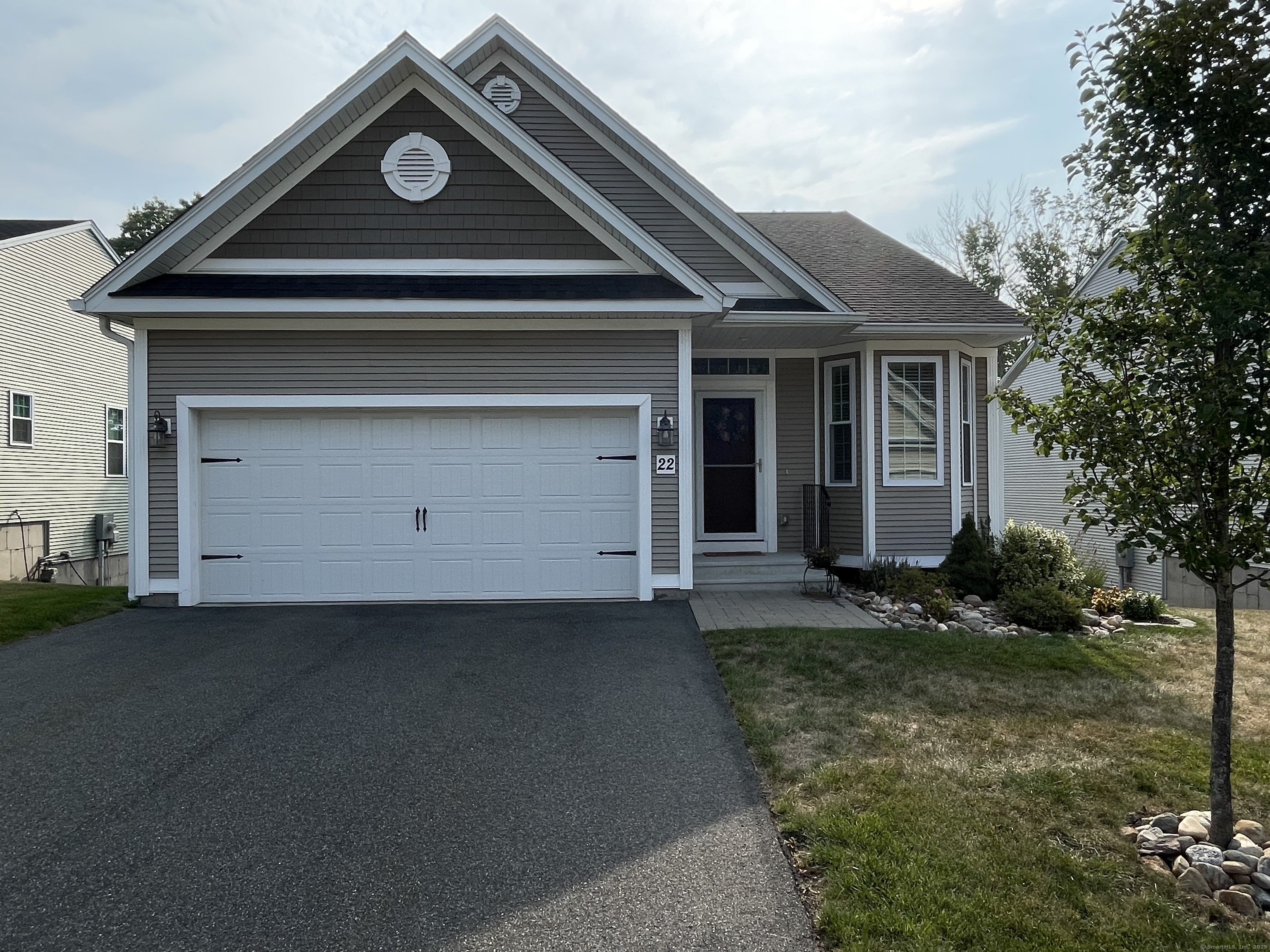 22 Webster Lane 22