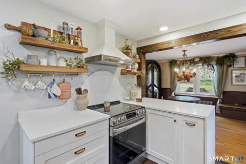 Tiny photo for 529 Pomfret Street, Putnam, CT 06260 (MLS # 24193794)