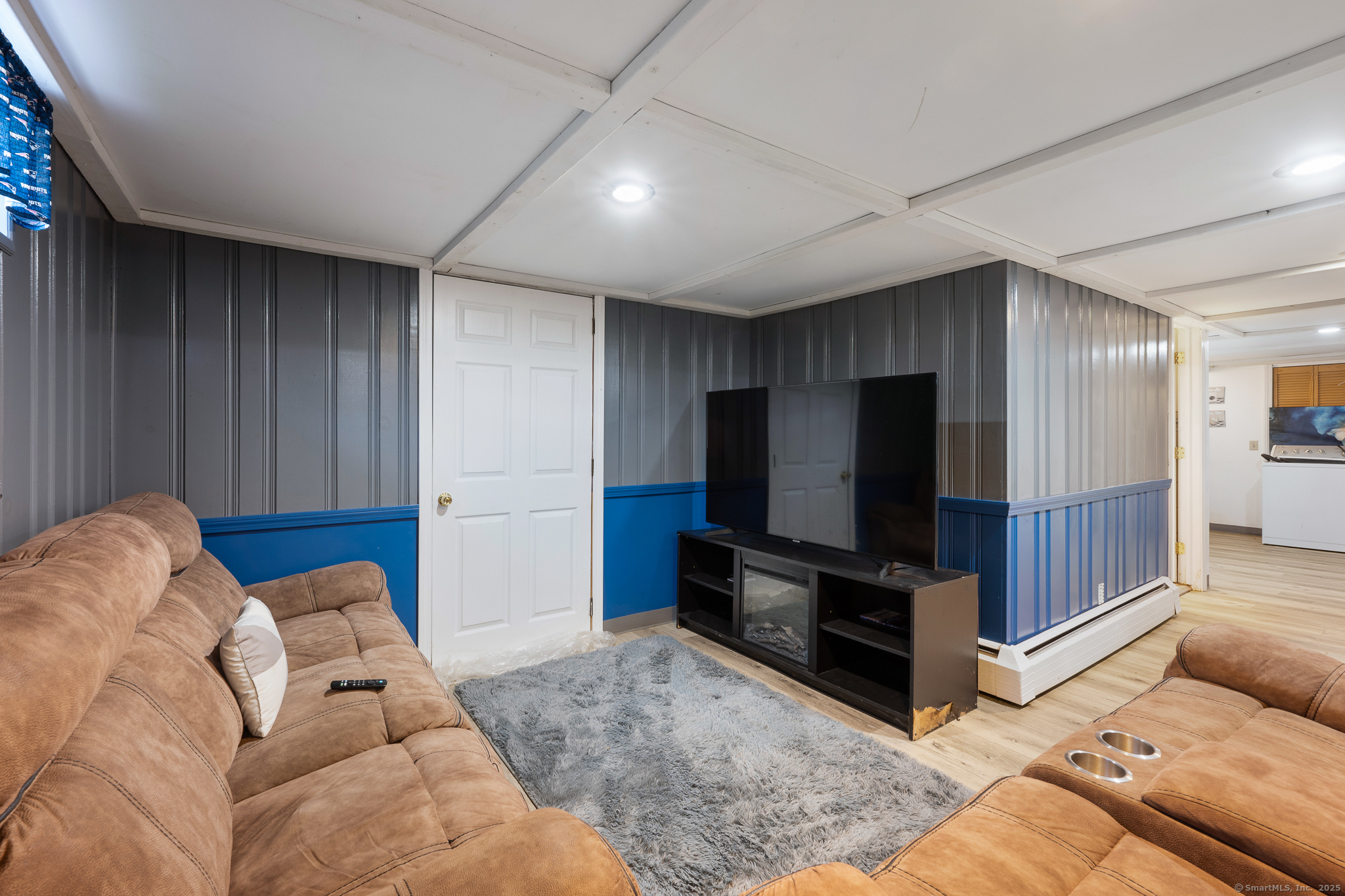 32 Custer Drive, Windsor, Connecticut image 18
