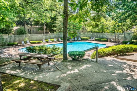 Tiny photo for 12 Byrne Court #B, Farmington, CT 06032 (MLS # 24171756)