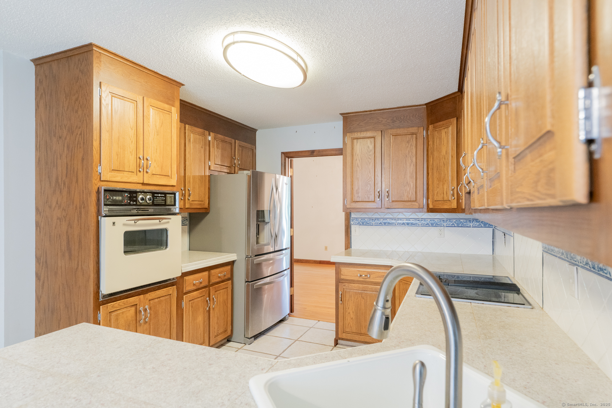 Avon, Connecticut 06001, United States, 3 Bedrooms Bedrooms, ,2 BathroomsBathrooms,Residential,Active,155778