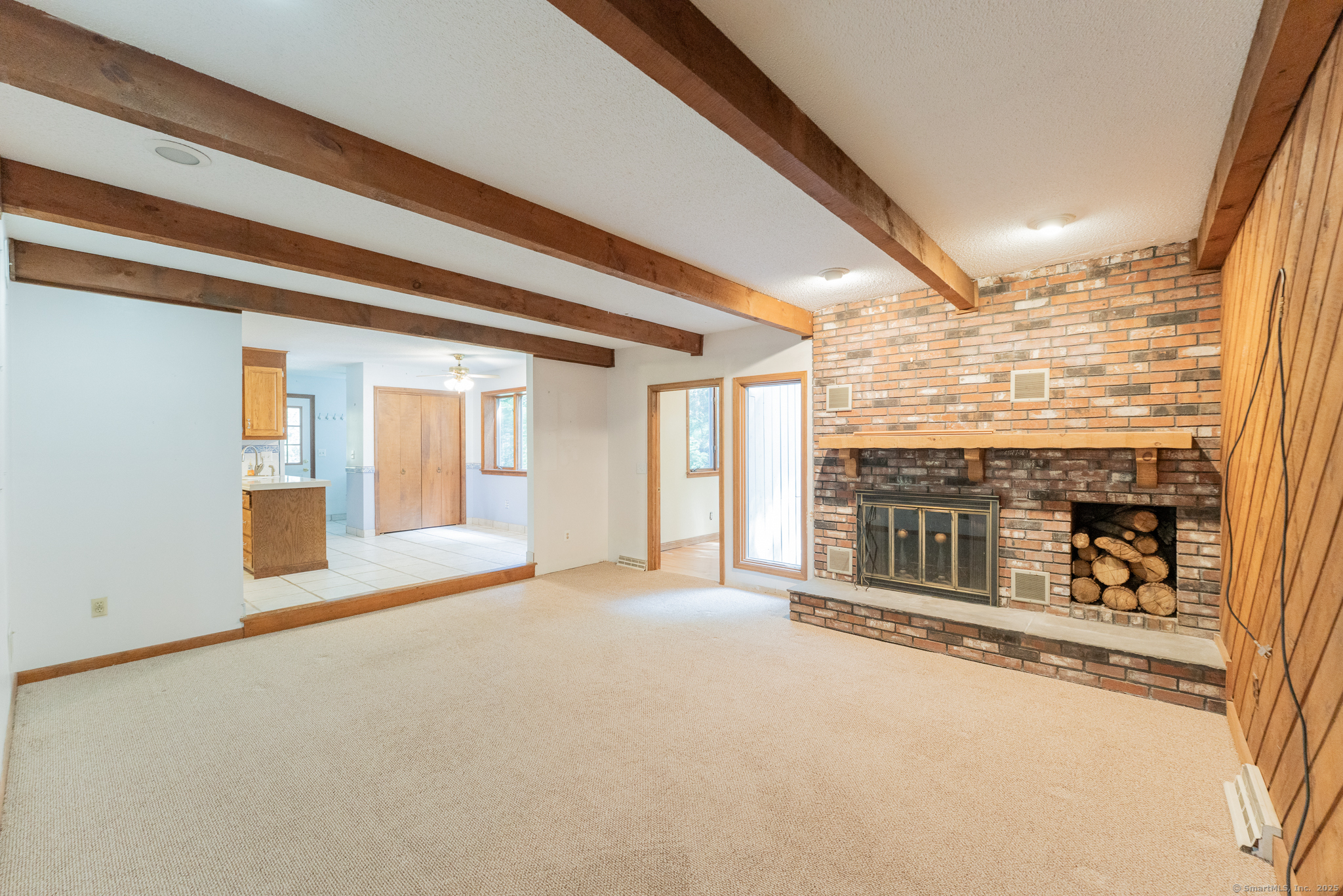 Avon, Connecticut 06001, United States, 3 Bedrooms Bedrooms, ,2 BathroomsBathrooms,Residential,Active,155778