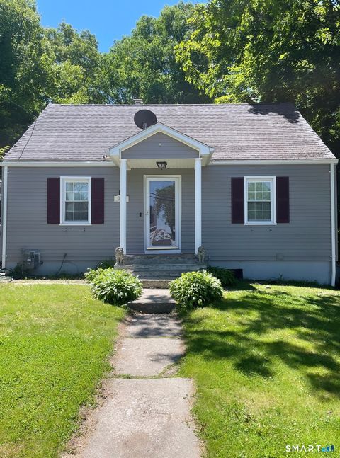 Homes For Sale - 202 Moran Street<br/> Waterbury, CT 06704