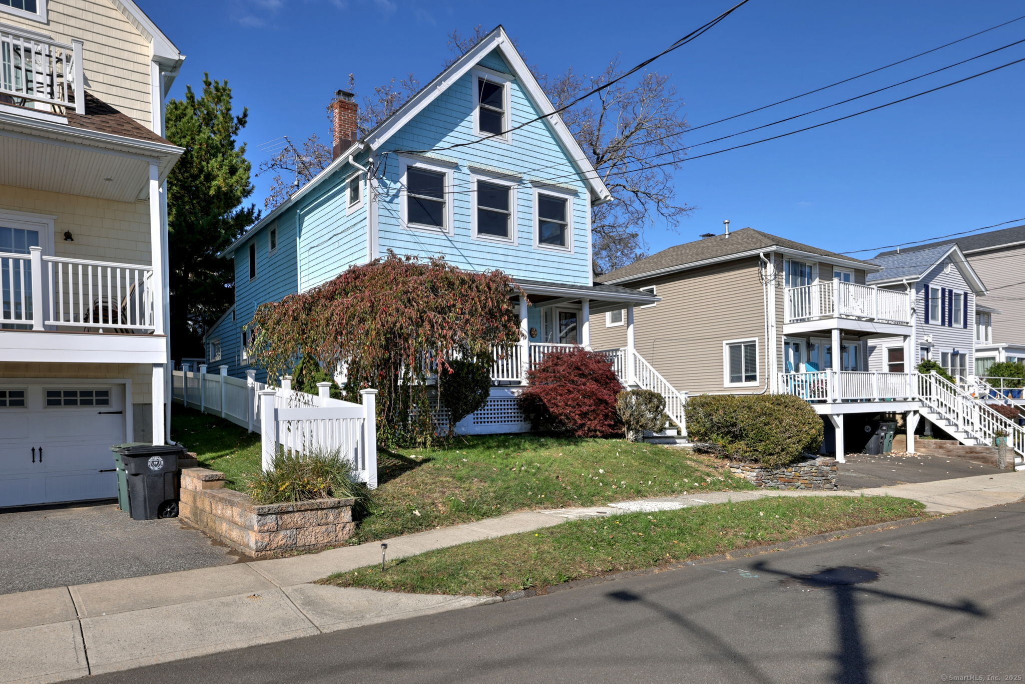 22 Hillside Avenue
