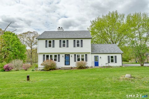 Homes For Sale - 221 Quasset Road<br/> Windham County, Pomfret, CT 06259