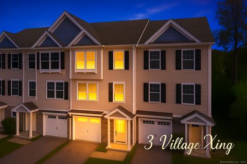 3 Village Crossing 3 East Lyme CT 06357