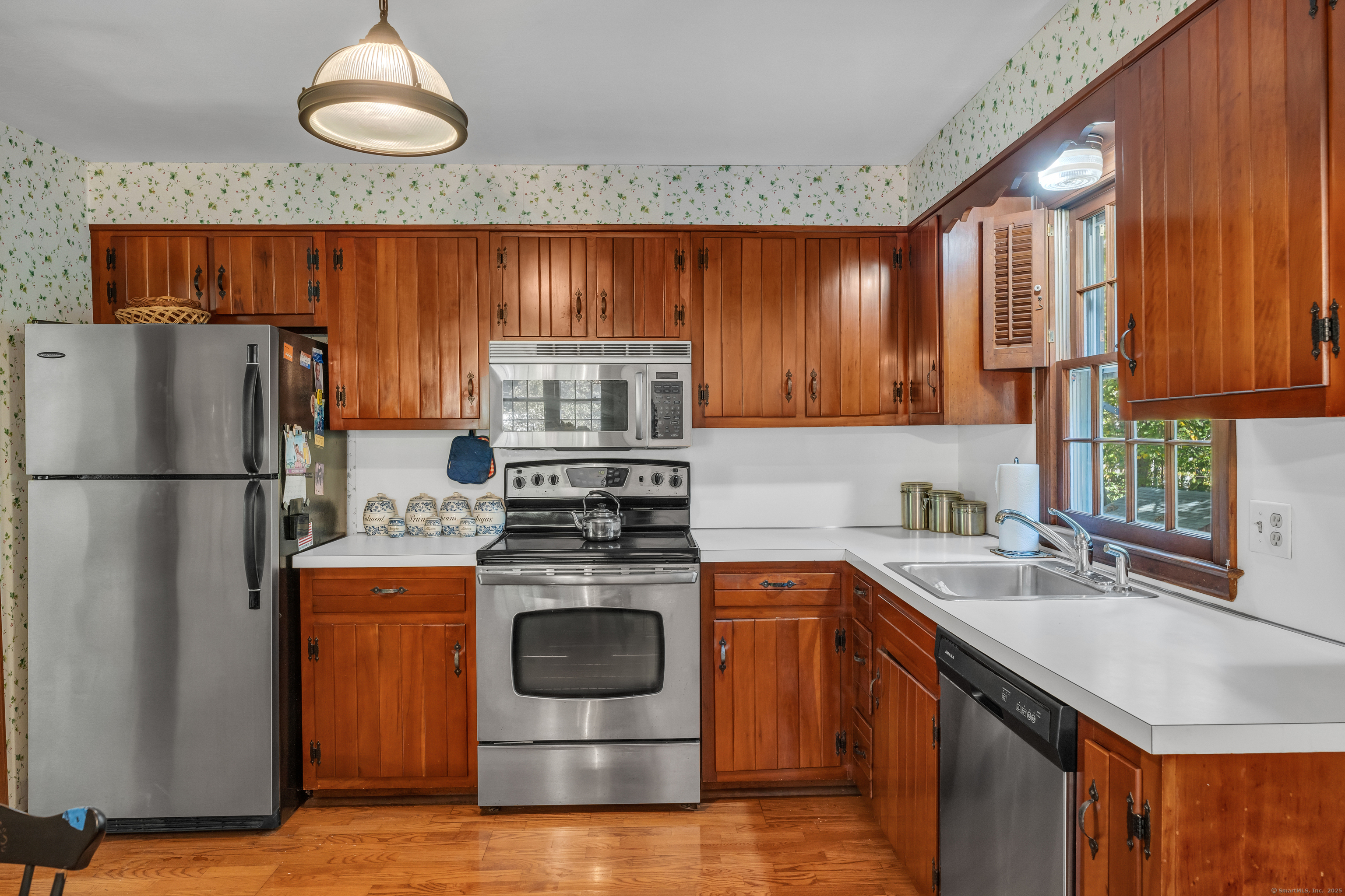 20 Strawberry Hill Road