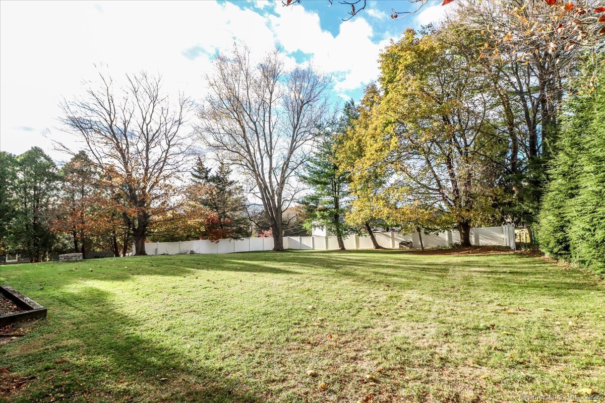 33 Green Pasture Road