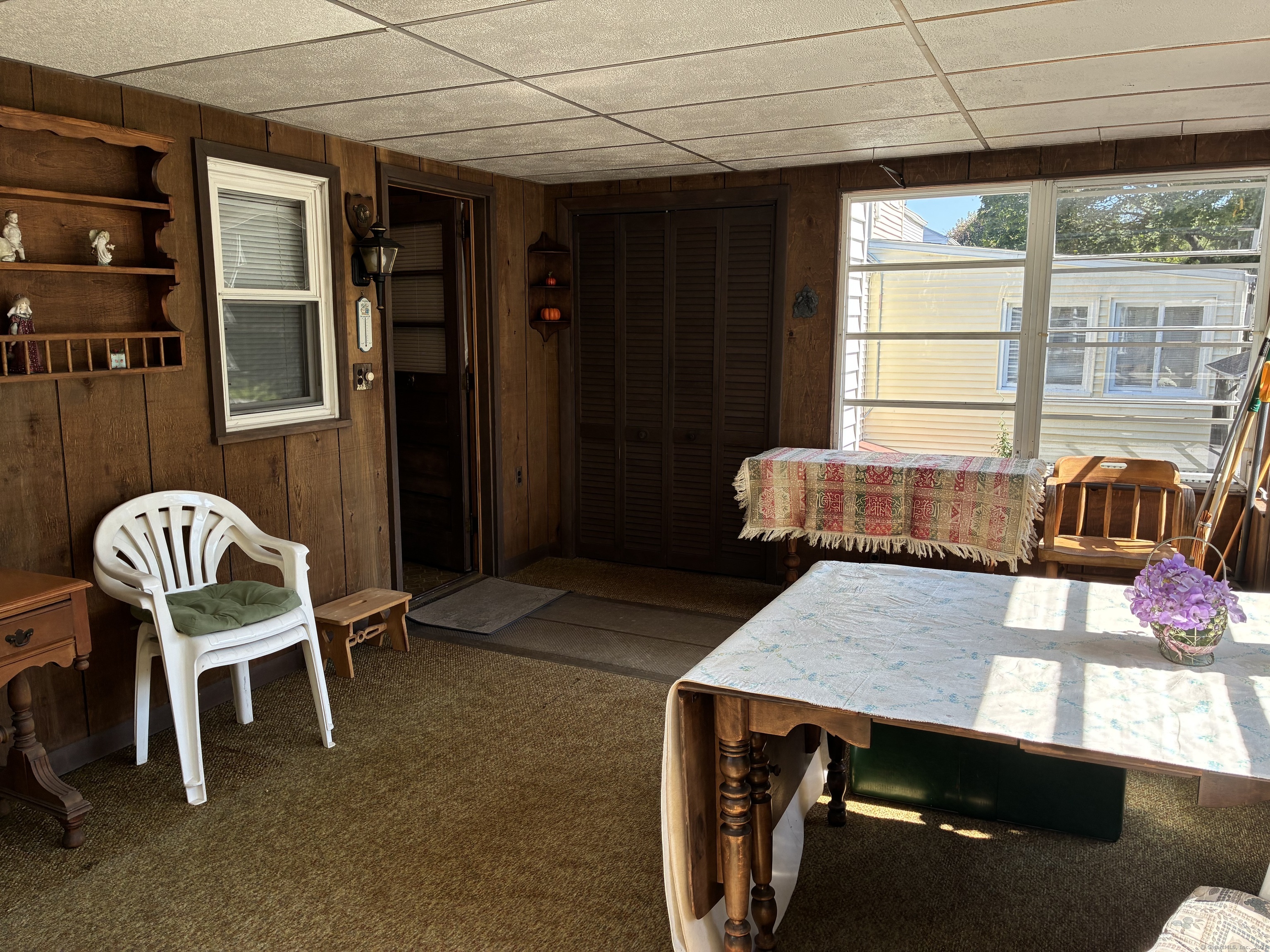 27 Harding Avenue