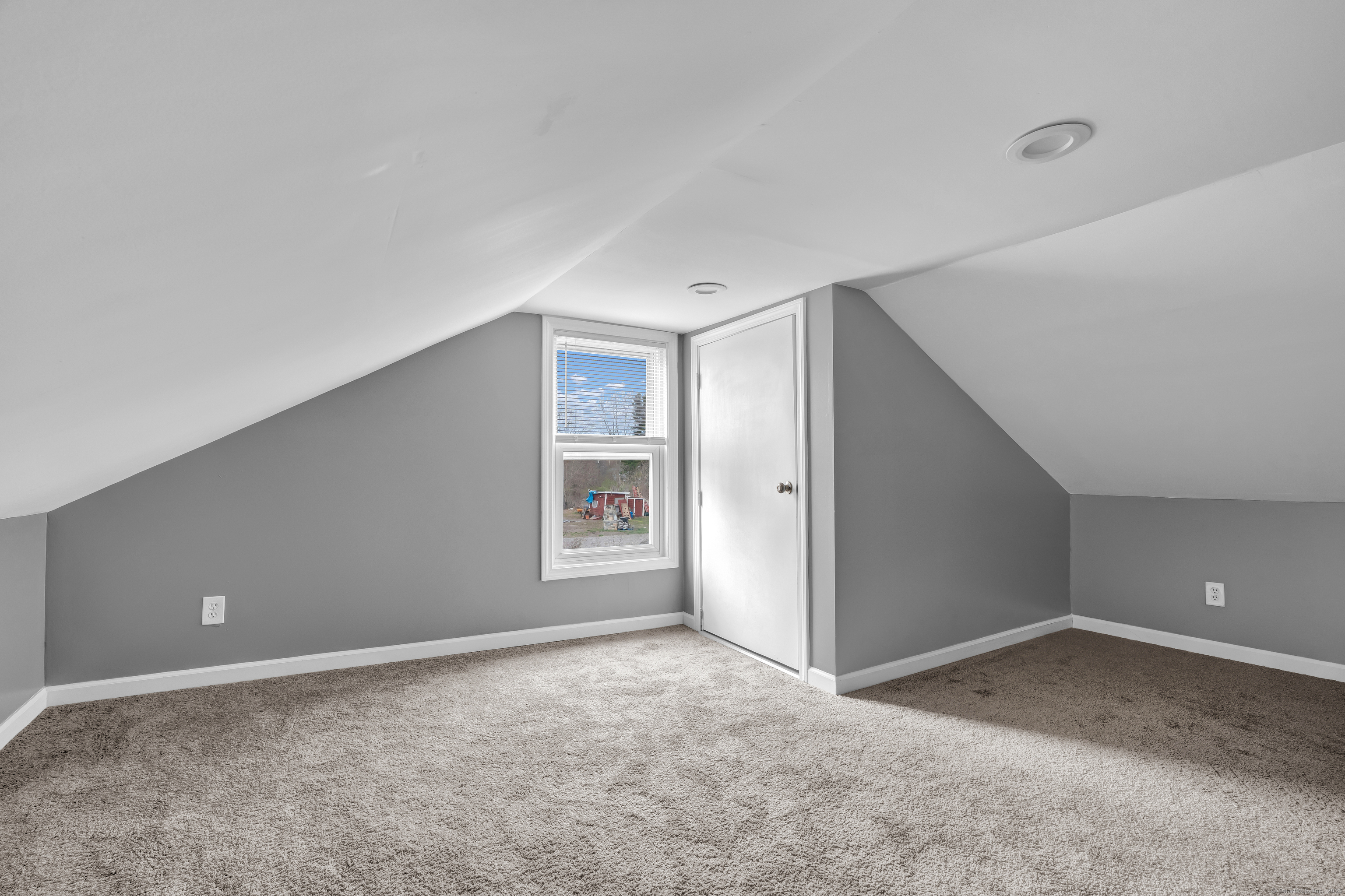 31 Village Street, Ellington, Connecticut image 25