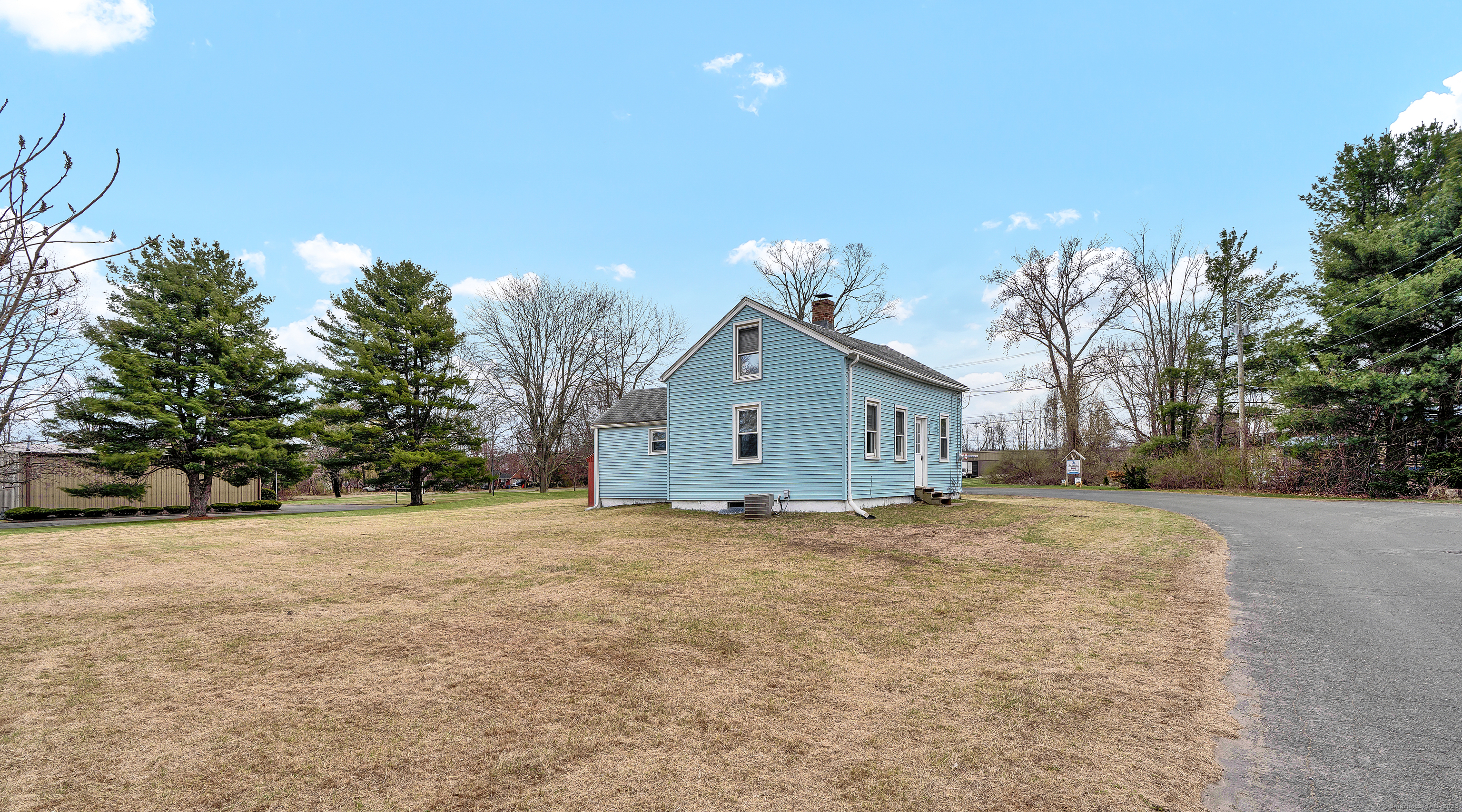 31 Village Street, Ellington, Connecticut image 31