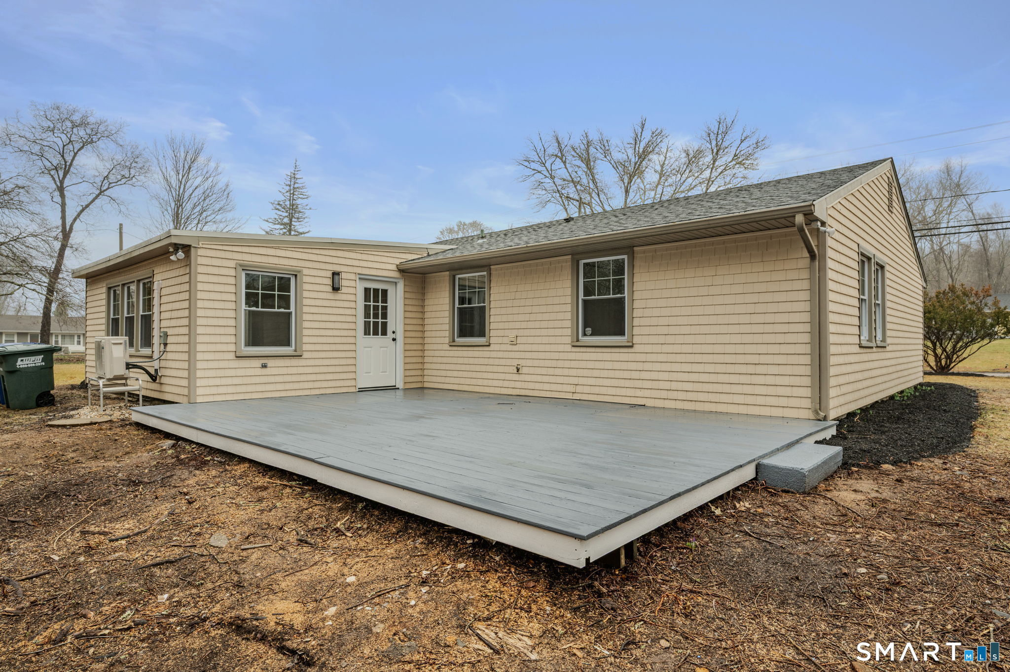 153 Meeting House Lane