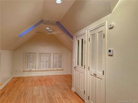 Tiny photo for 546 W Taft Avenue, Bridgeport, CT 06604 (MLS # 24146253)