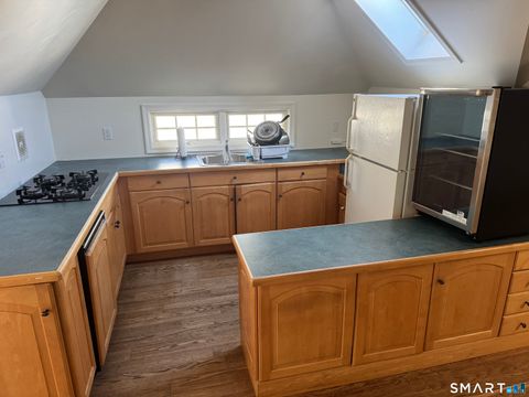 Tiny photo for 546 W Taft Avenue, Bridgeport, CT 06604 (MLS # 24146253)