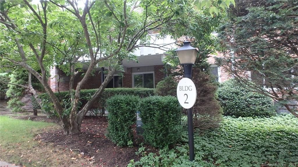 Photo of 20 Southport Woods Drive #20, Fairfield, CT 06890 (MLS # 24123411)