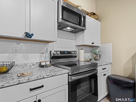 Tiny photo for 132 Bennett Street #302, Bridgeport, CT 06605 (MLS # 24161200)