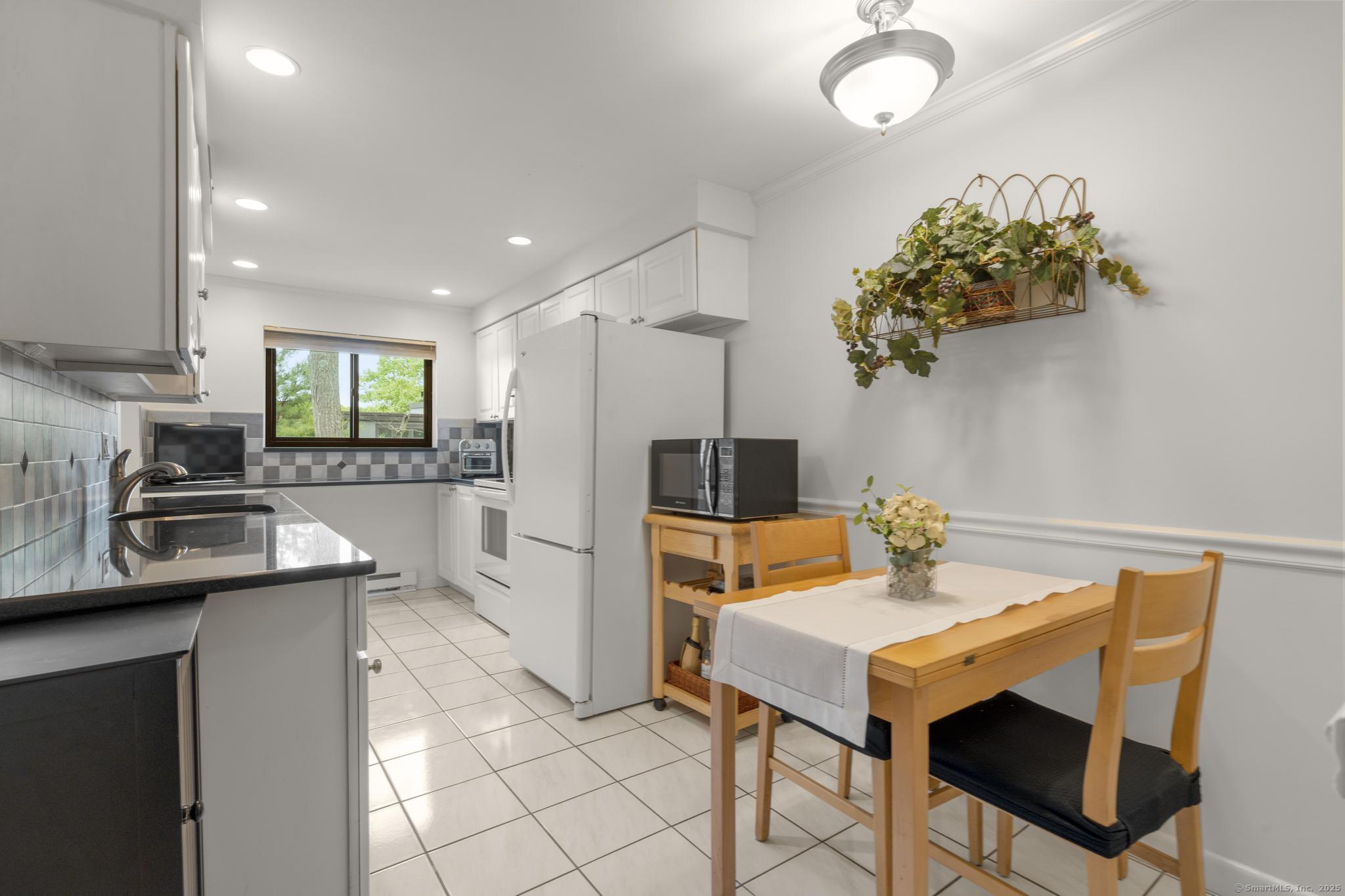24A Harbour Village #24A, Branford, Connecticut image 16
