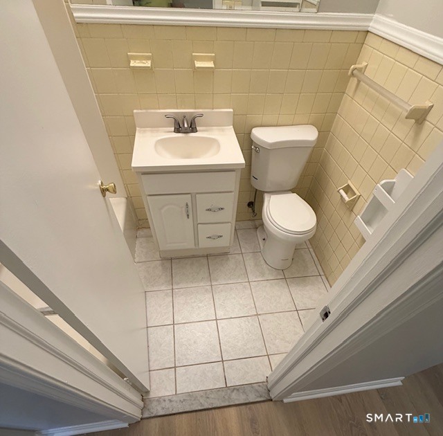 239 Old Farms Road 16D
