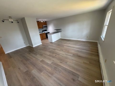 Tiny photo for 239 Old Farms Road #16D, Avon, CT 06001 (MLS # 24176303)