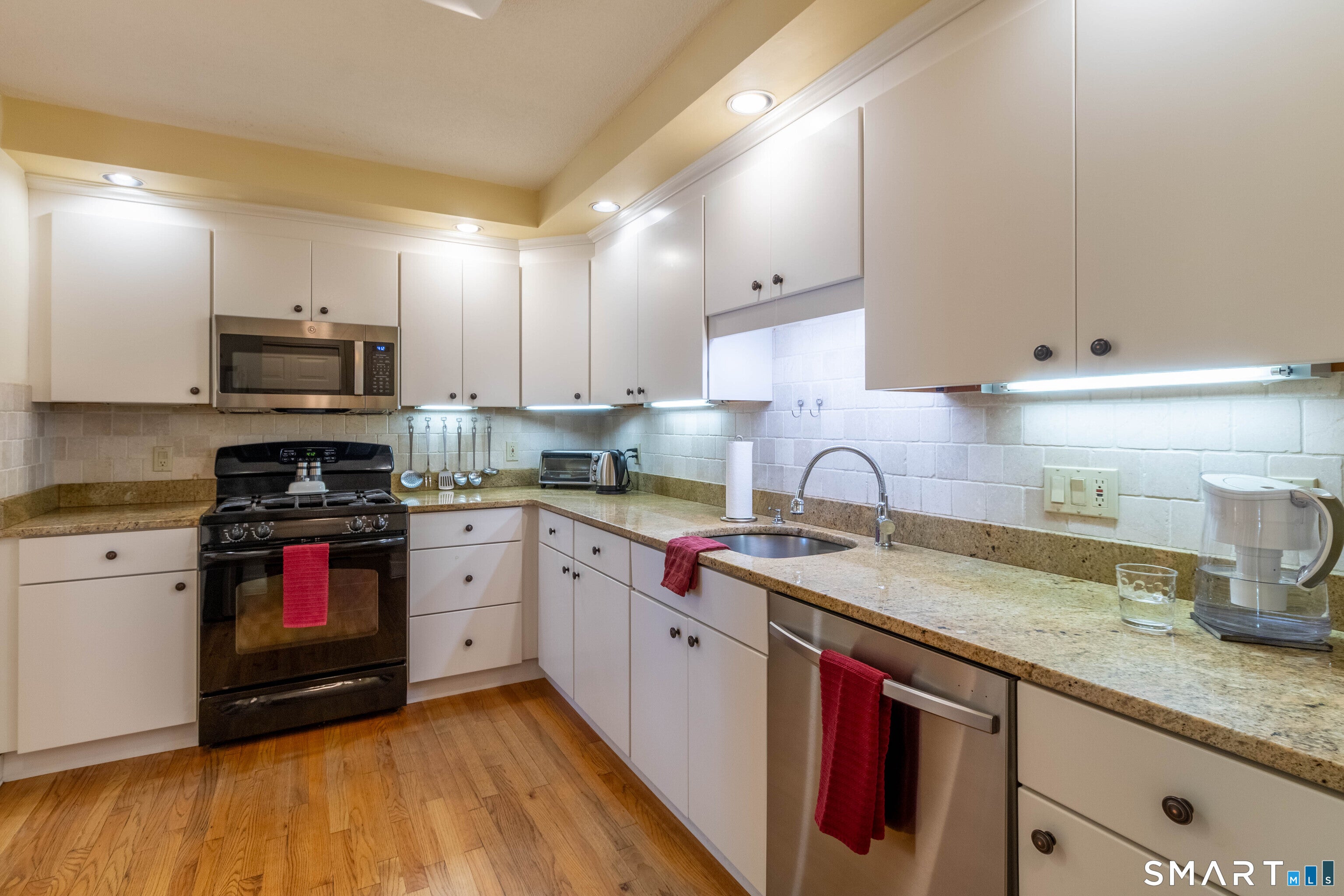 24 Williams Glen Way 24
