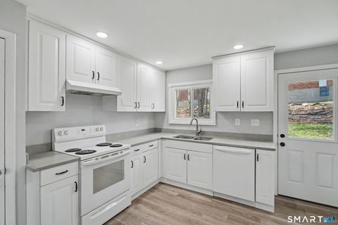 Tiny photo for 41 Sunnybrook Bend, Waterbury, CT 06708 (MLS # 24164768)