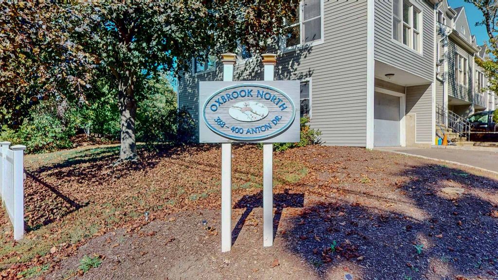 Photo of 400 Anton Drive #400, Bridgeport, CT 06606 (MLS # 24132011)