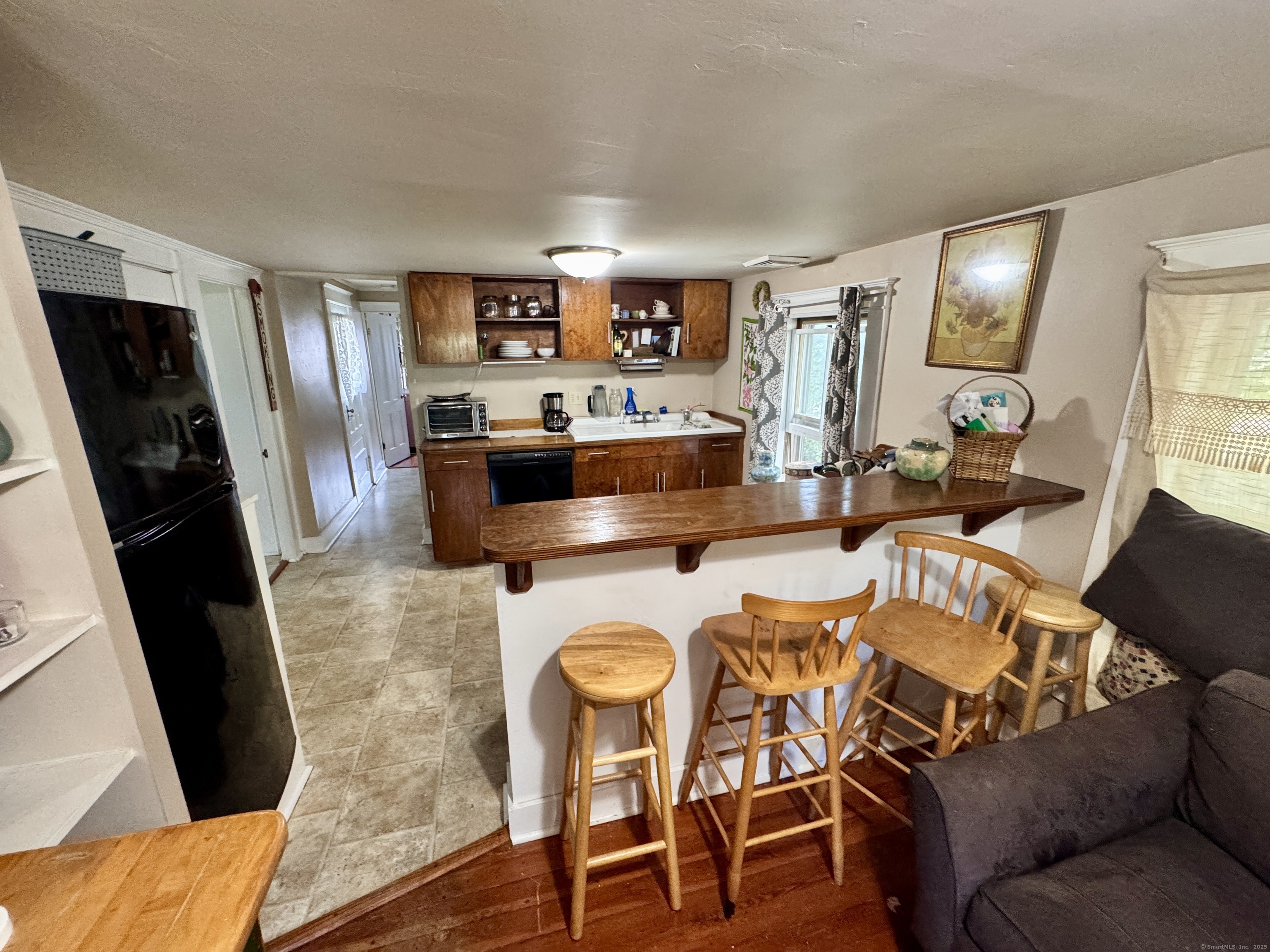 111 Rockwell Street 2nd Floor