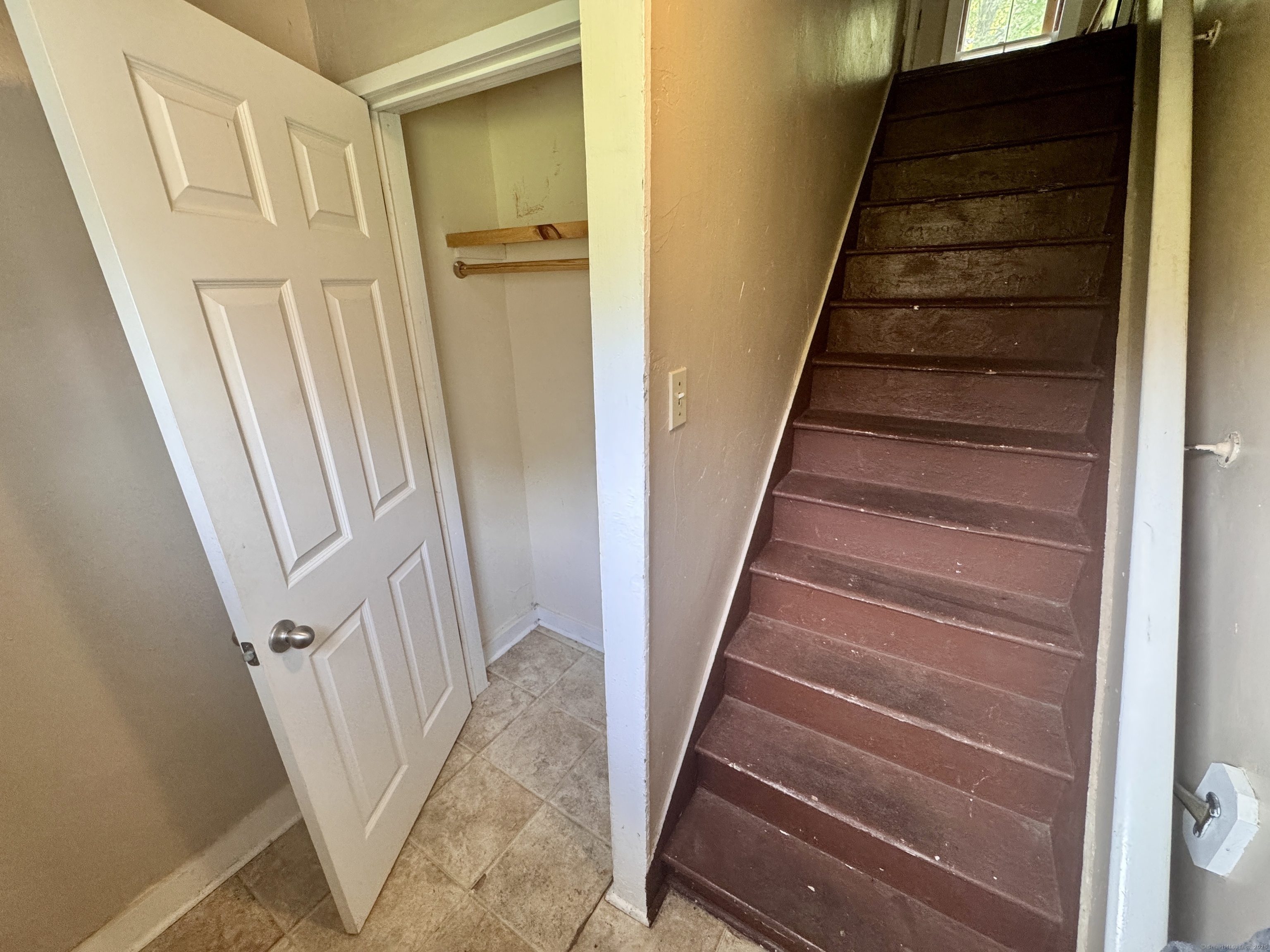 111 Rockwell Street 2nd Floor