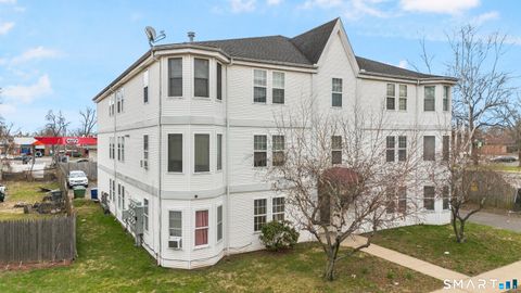 Tiny photo for 2020 Broad Street #6, Hartford, CT 06114 (MLS # 24164351)