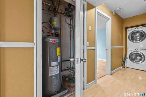 Tiny photo for 2020 Broad Street #6, Hartford, CT 06114 (MLS # 24164351)