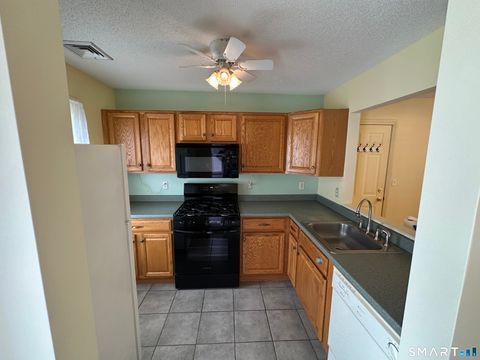 Tiny photo for 3 Arrowhead Drive #3, Norwich, CT 06360 (MLS # 24163625)