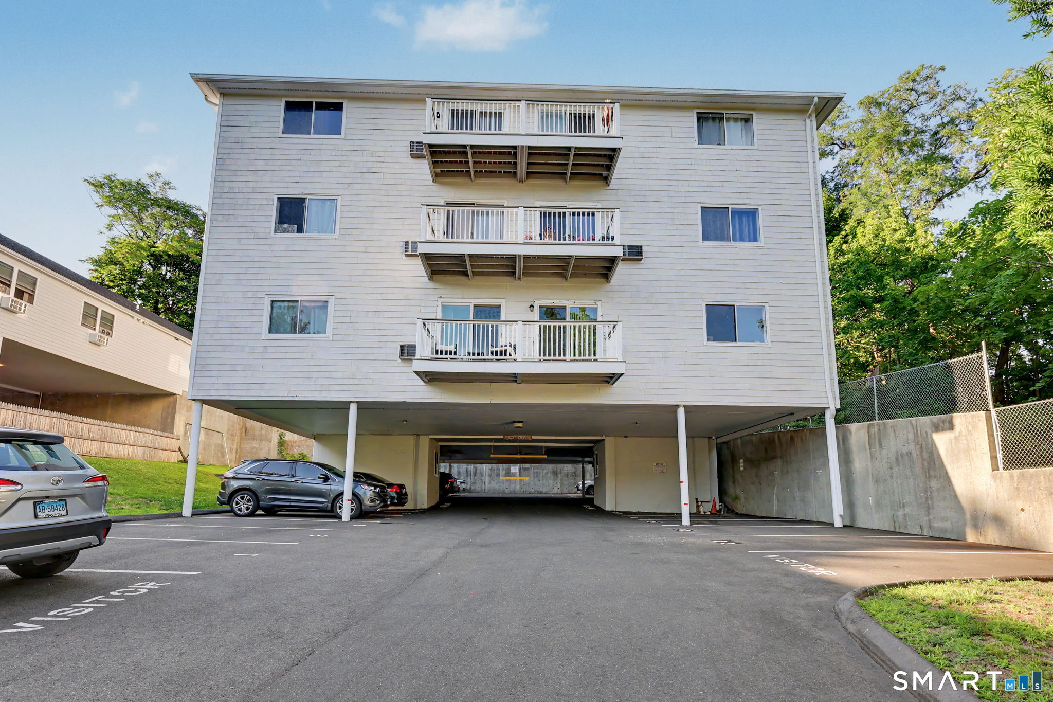 7 Hamilton Avenue 43