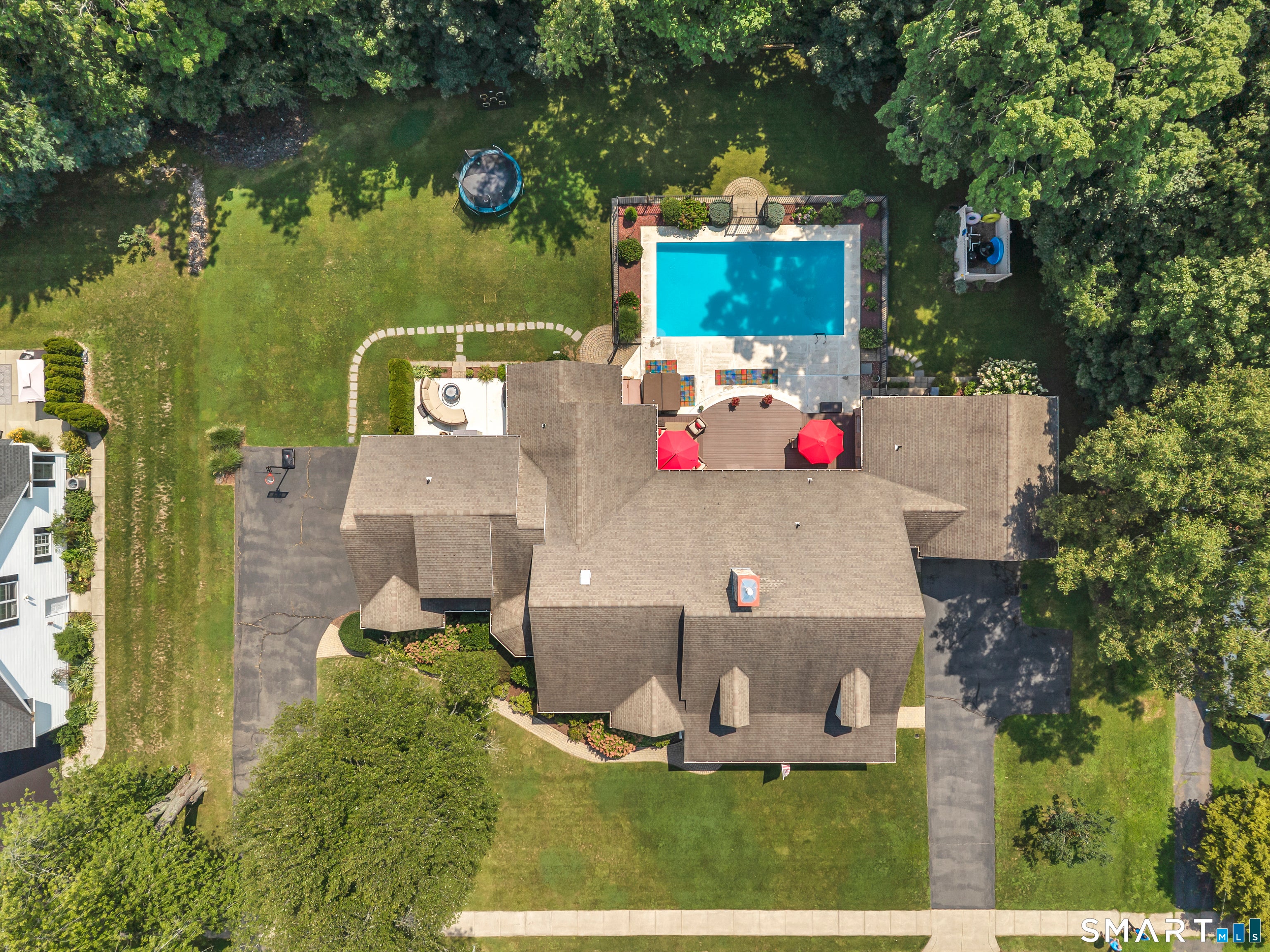 55 Kilbourne Avenue