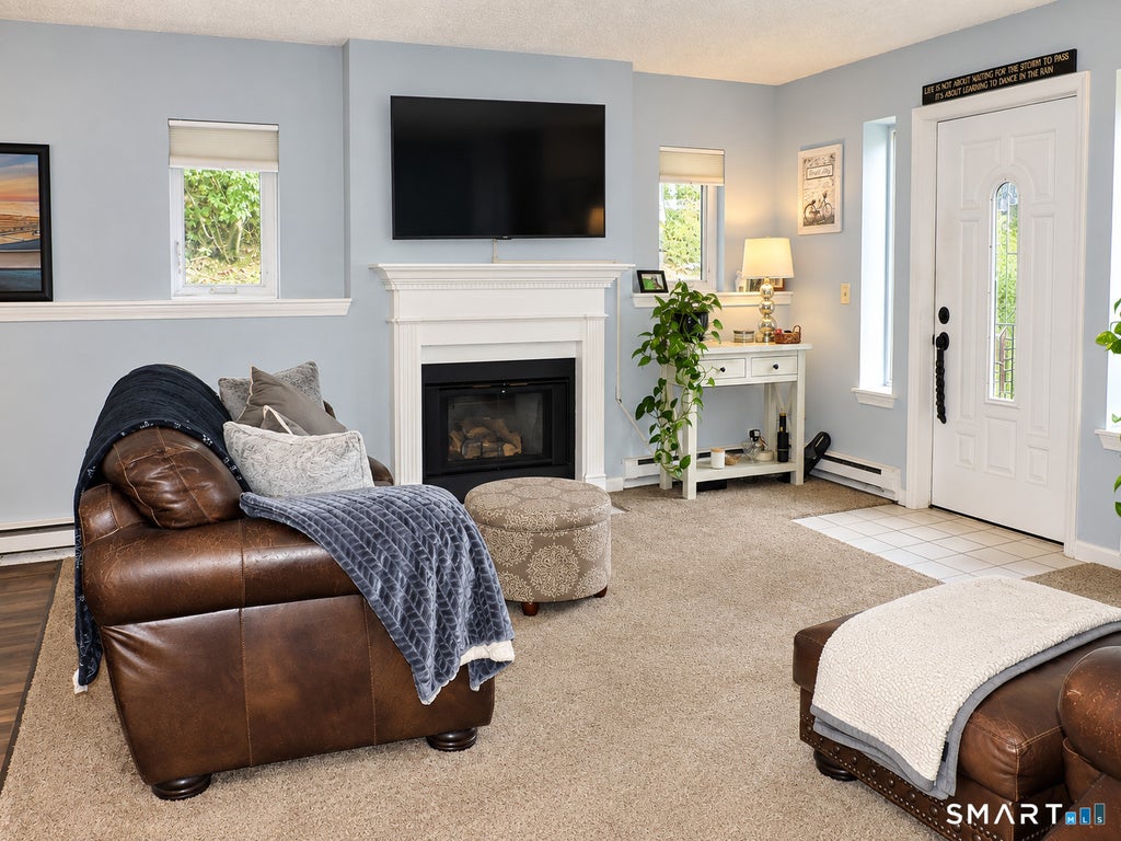 Photo of 925 Oronoke Road #34J, Waterbury, CT 06708 (MLS # 24205837)