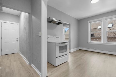 Tiny photo for 202 Mather Street #3W, Hartford, CT 06112 (MLS # 24153273)