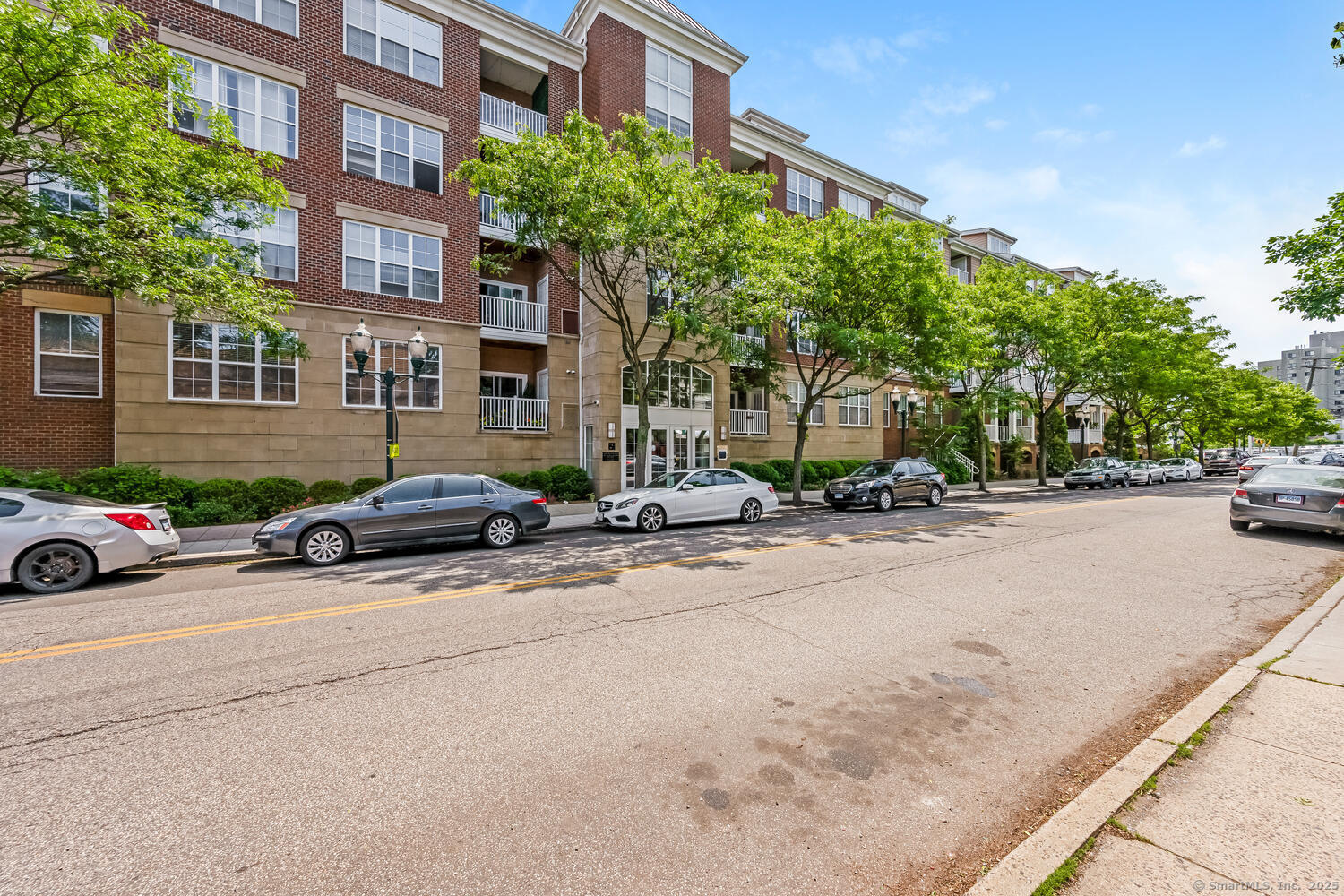 25 Adams Avenue 308